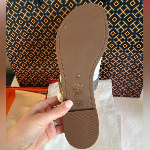 Tory Burch Miller Patent Leather Sandal Malta Gray Size 8 - Picture 8 of 11